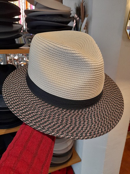 Letní klobouk Lierys Traveller Toyo Double Colour